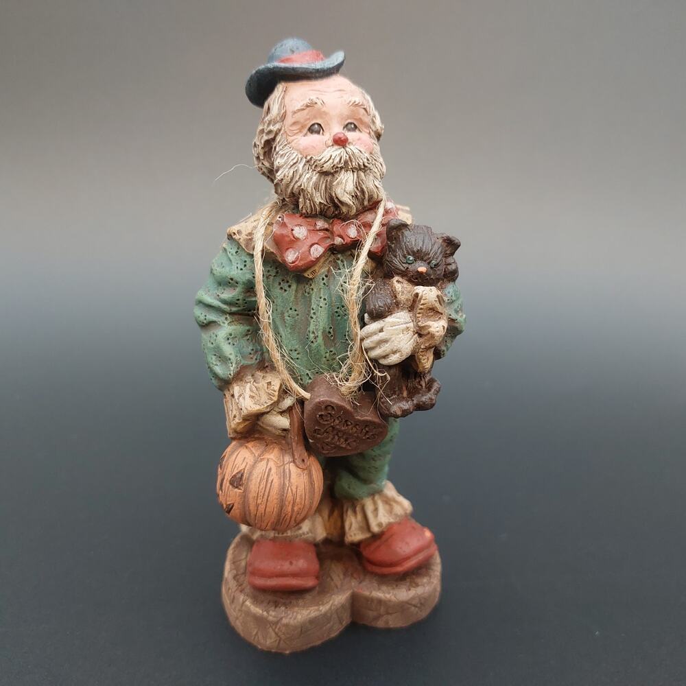 Vintage 1988 Sarah's Attic October Halloween Santa Figurine Clown Pumpkin Cat